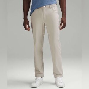 Lululemon ABC Classic-Fit 5 Pocket Pant 30"L *Warpstreme
Raw Linen Men’s Size 33